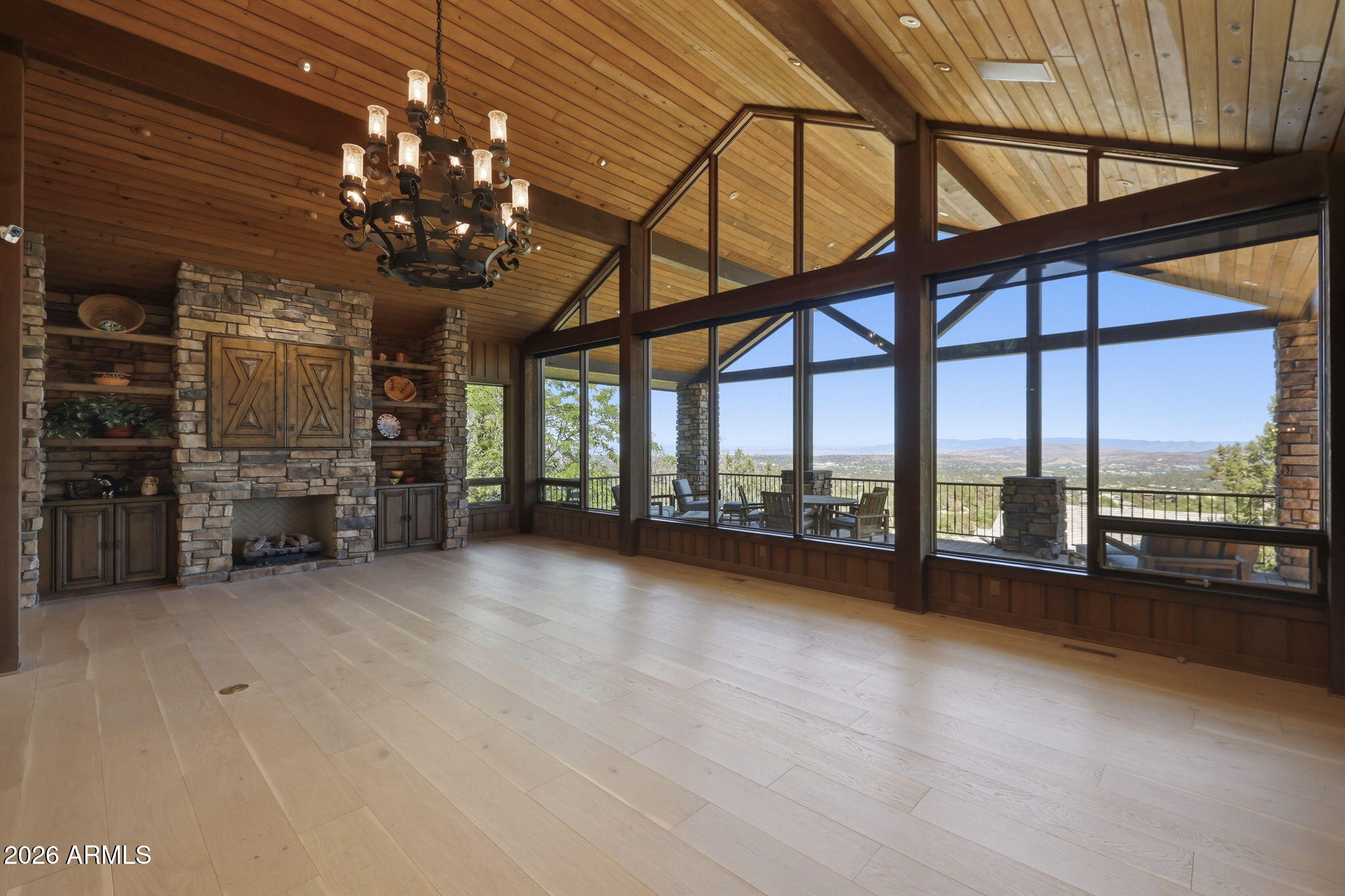2158 Forest Mountain Road Prescott, AZ 86303 - Photo 11 of 73 Living Room