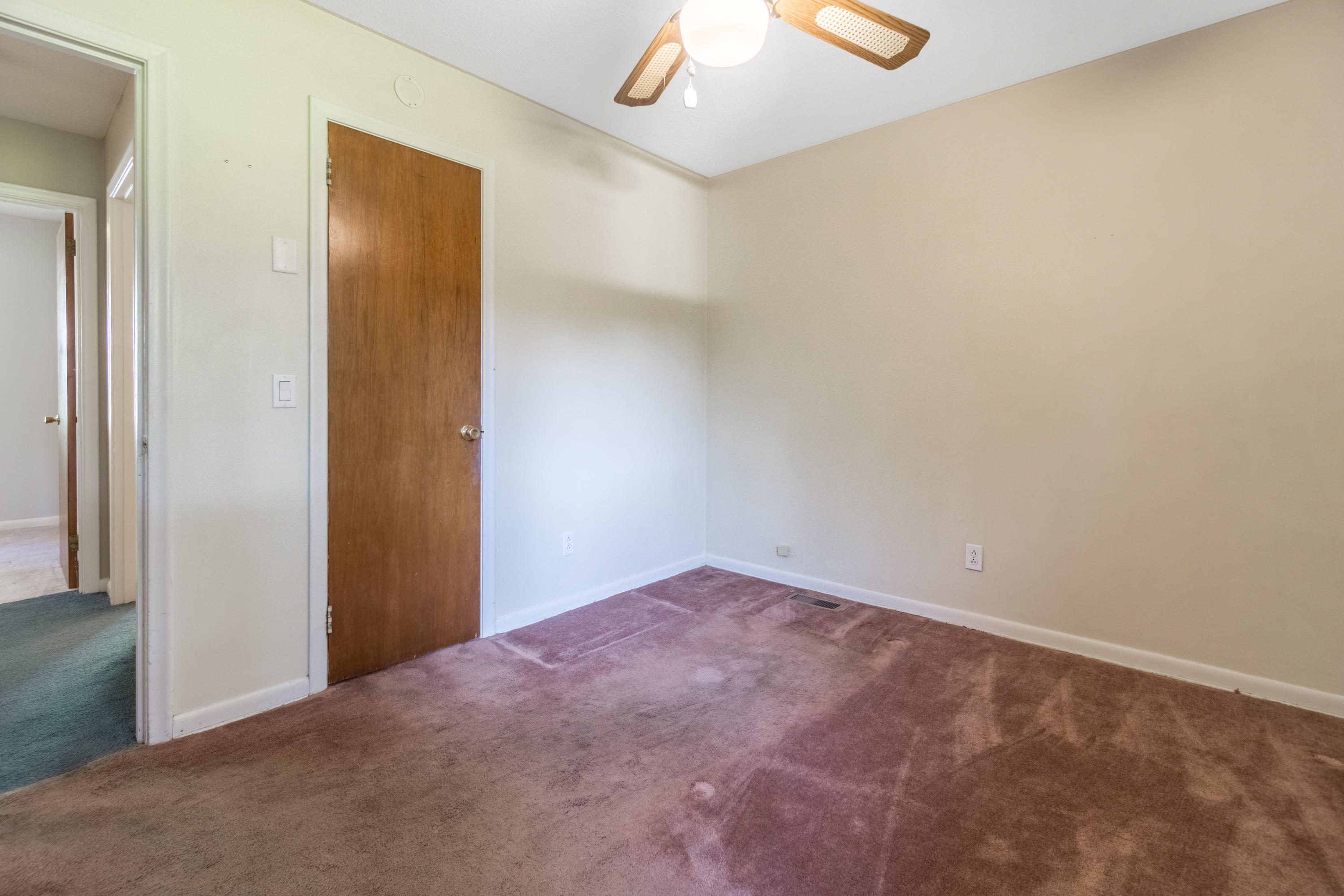 7414 South Dent Road Hixson, TN 37343 - Photo 16 of 34 7414 S. Dent Rd-18