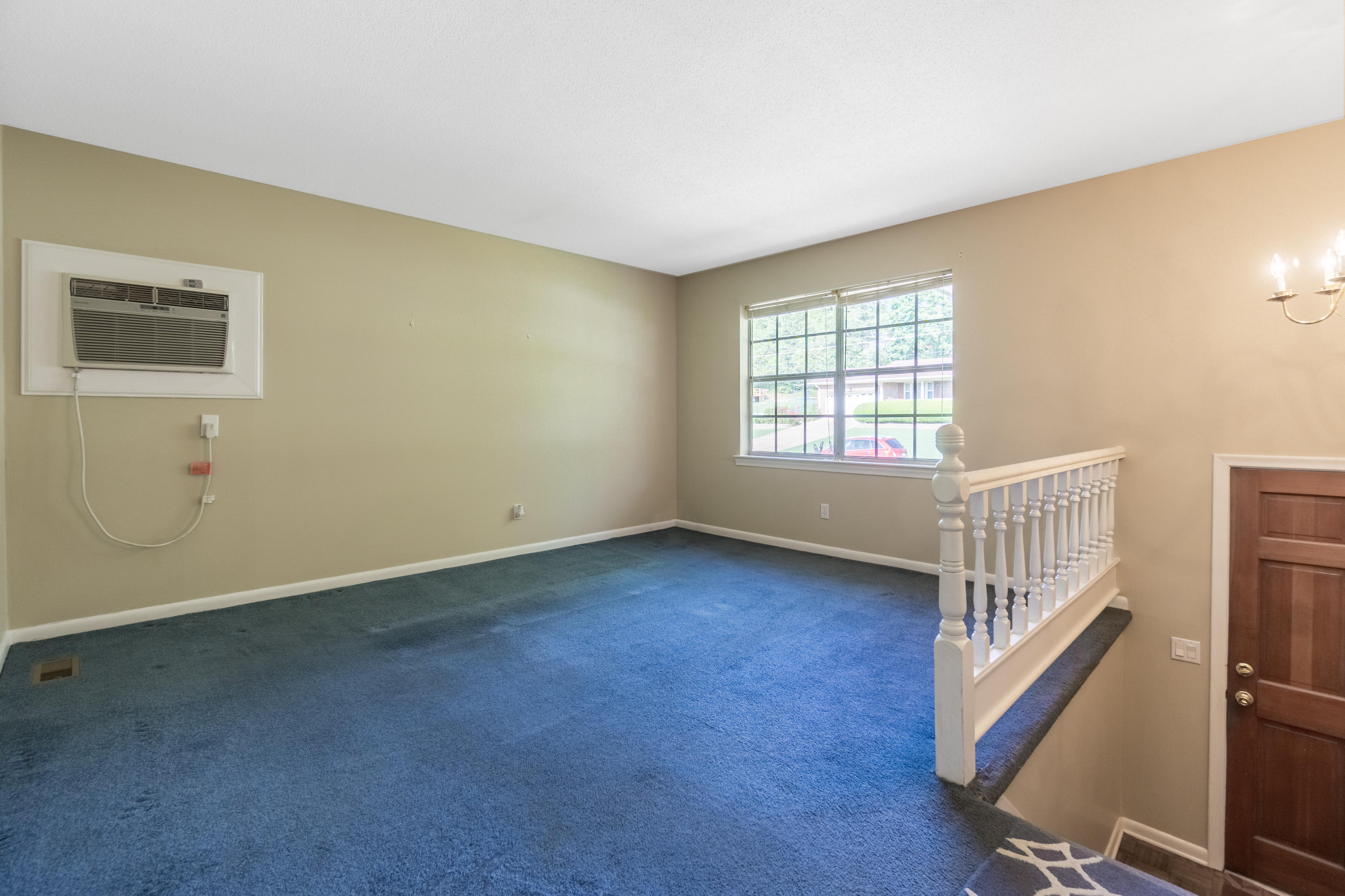 7414 South Dent Road Hixson, TN 37343 - Photo 4 of 34 7414 S. Dent Rd-5