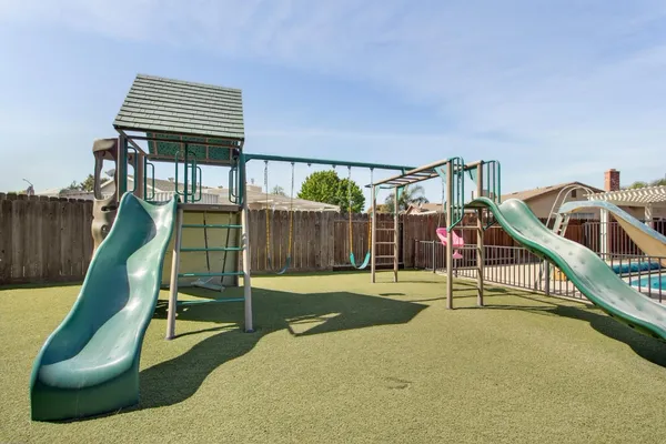 $699,998 | 166 Norman Court, Tracy, CA 95376