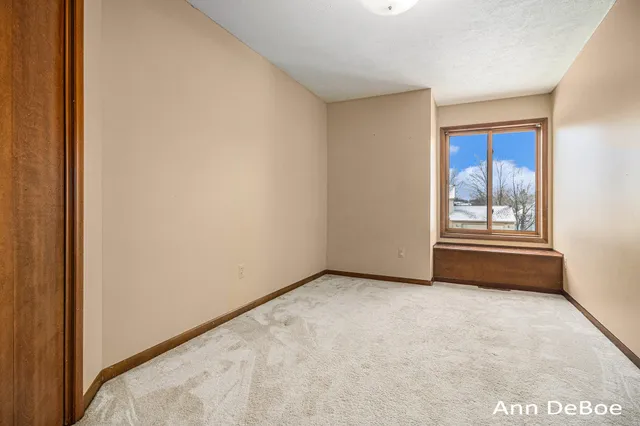 $425,000 | 2136 Stowevalley Drive Southeast, Grand Rapids, MI 49508