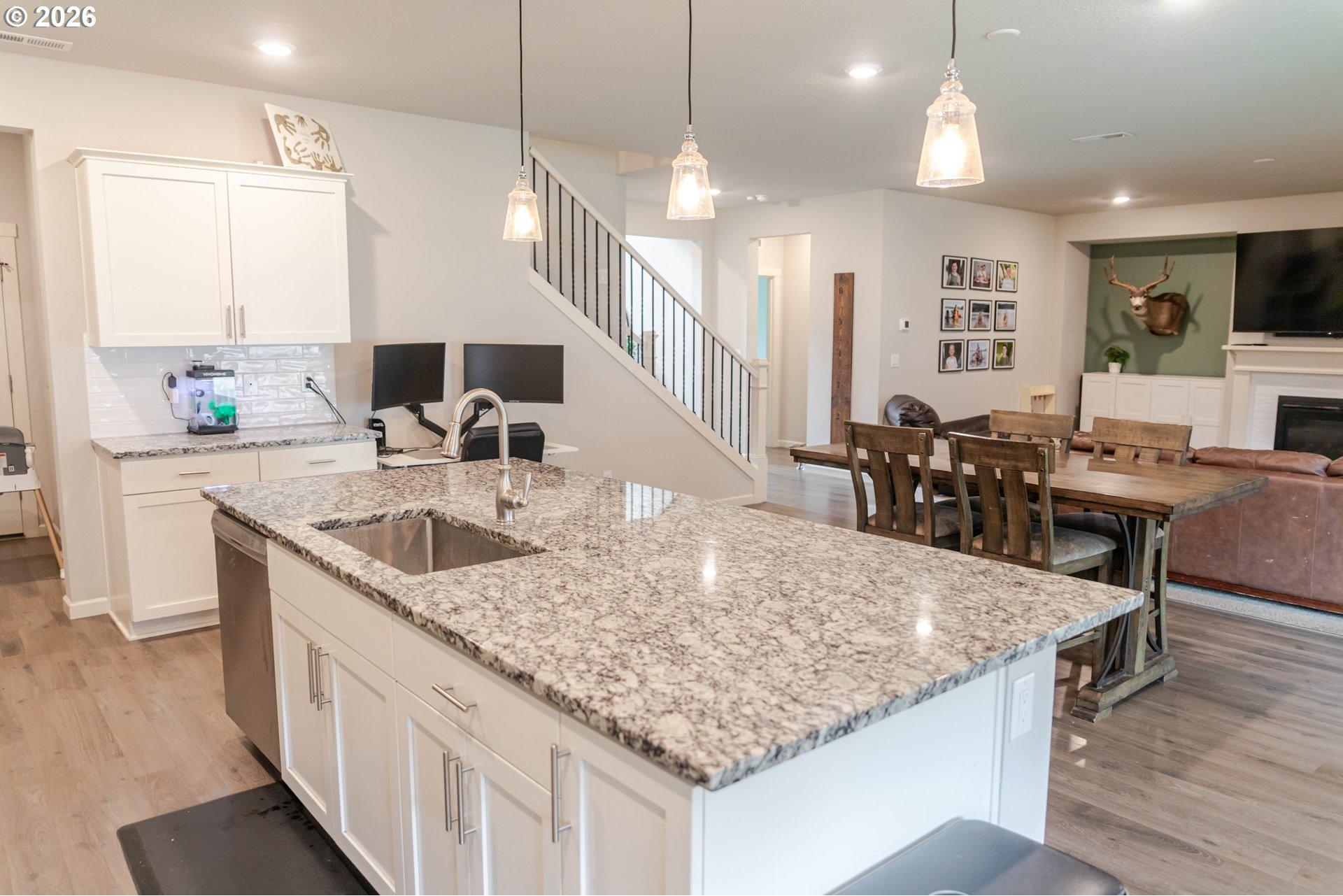 37413 Coho Street Sandy, OR 97055 - Photo 8 of 39 Gallery Image 8