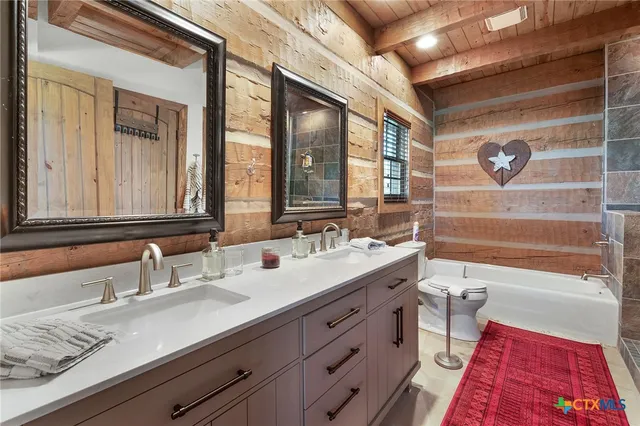 $2,600,000 | 281 North U.S. Highway 281, Lampasas, TX 76550