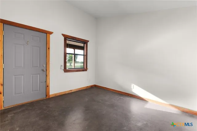 $2,600,000 | 281 North U.S. Highway 281, Lampasas, TX 76550