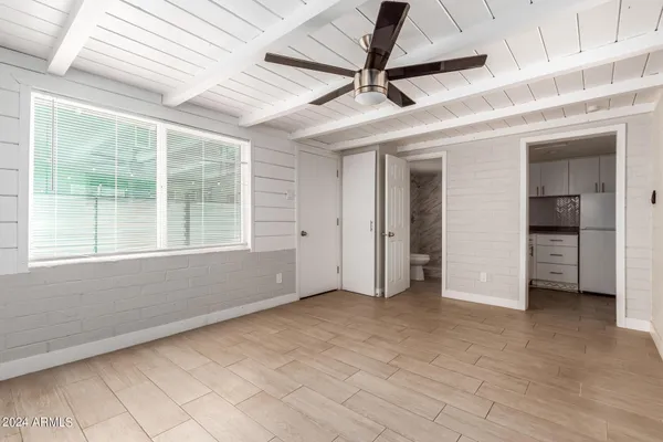 $999 | 3027 North 37th Street, Unit 6, Phoenix, AZ 85018