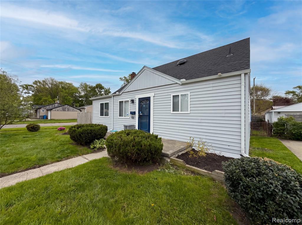 26311 Hopkins Avenue Inkster, MI 48141 - Photo 16 of 17