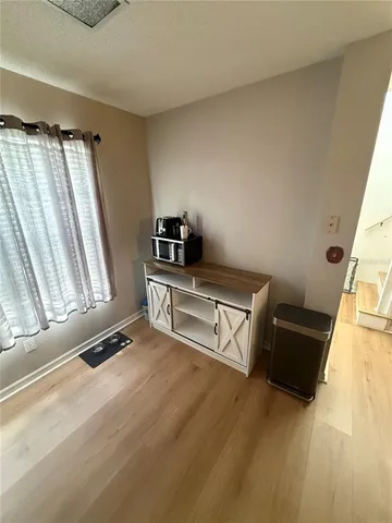 $2,500 | 2158 Clover Hill Road, Palm Harbor, FL 34683