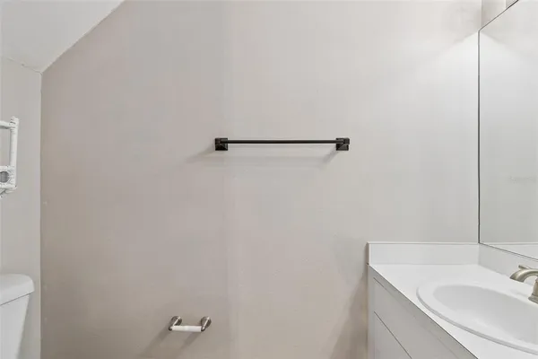 $1,975 | 2158 Clover Hill Road, Palm Harbor, FL 34683