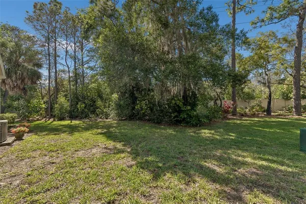 $1,975 | 2158 Clover Hill Road, Palm Harbor, FL 34683