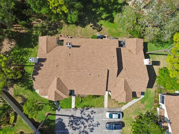 $1,975 | 2158 Clover Hill Road, Palm Harbor, FL 34683