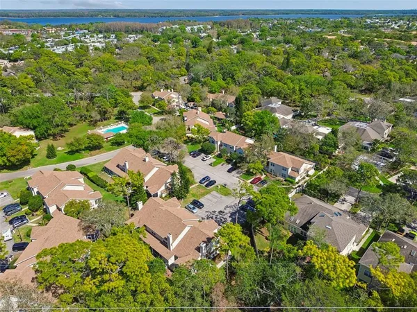 $1,975 | 2158 Clover Hill Road, Palm Harbor, FL 34683