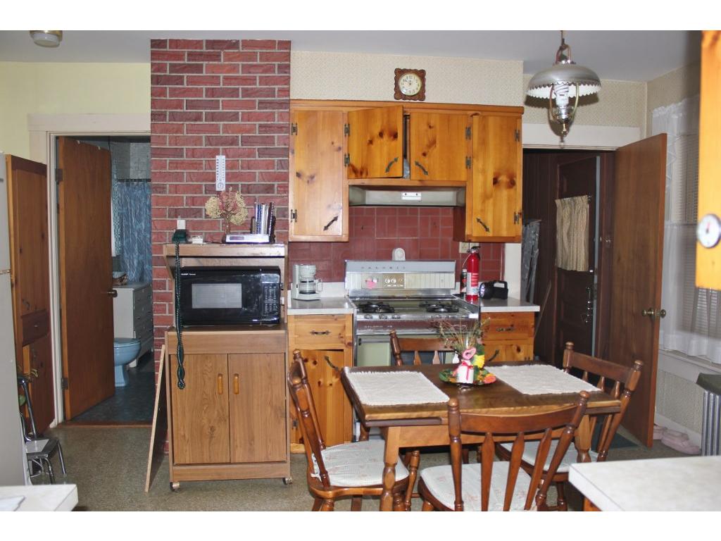 84 Merrill Street Springfield, VT 05156 - Photo 11 of 18