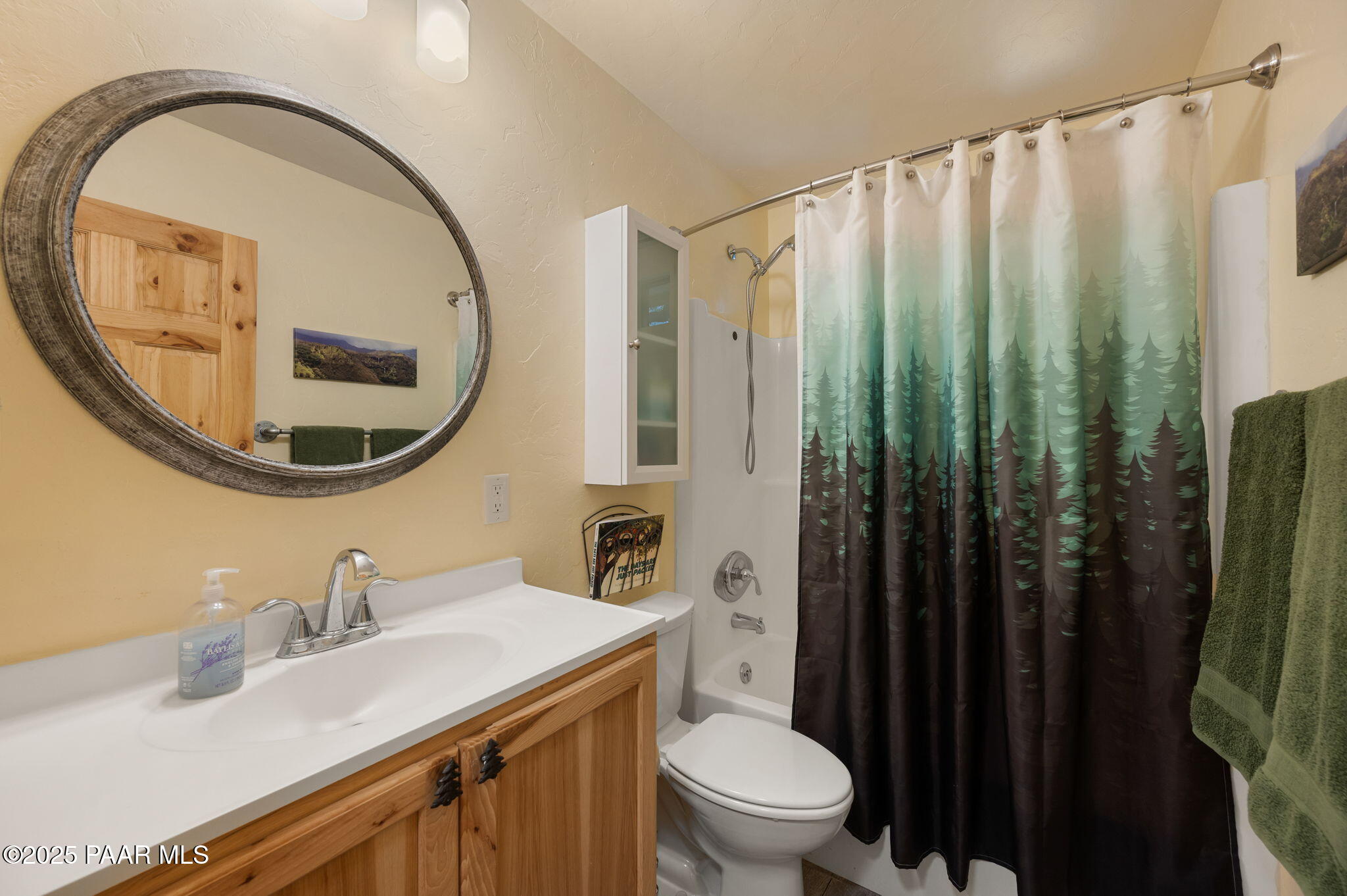 1375 West Quartz Road Prescott, AZ 86303 - Photo 20 of 23 Bathroom 2