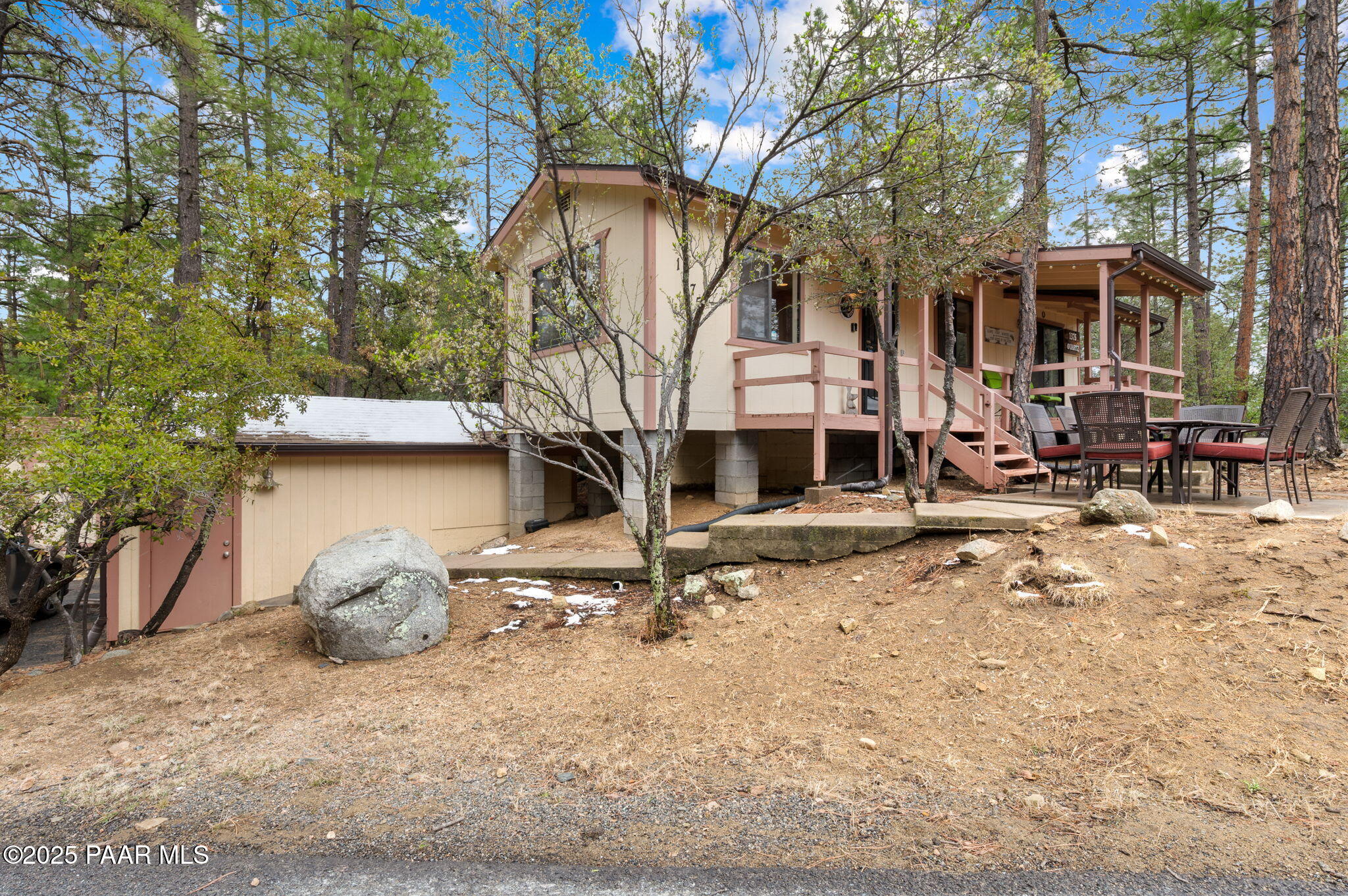 1375 West Quartz Road Prescott, AZ 86303 - Photo 5 of 23 Front Side (2)
