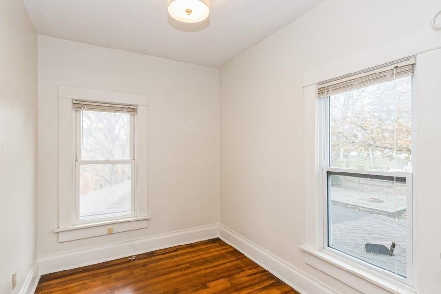 161 West First Street Riverside, IA 52327 - Photo 17 of 37 Gallery Image 17