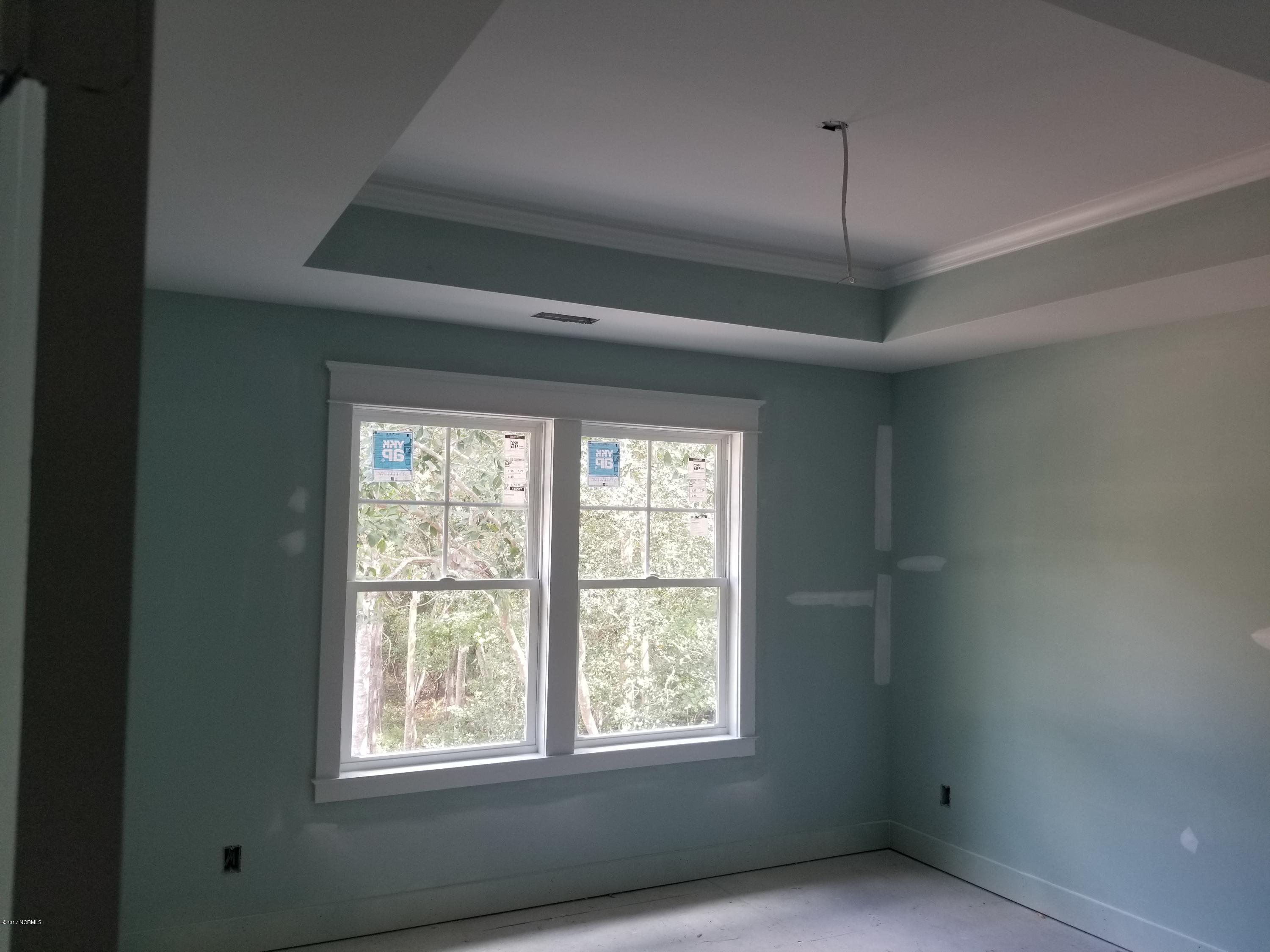 877 Washington Acres Road Hampstead, NC 28443 - Photo 7 of 10 20170930_132056