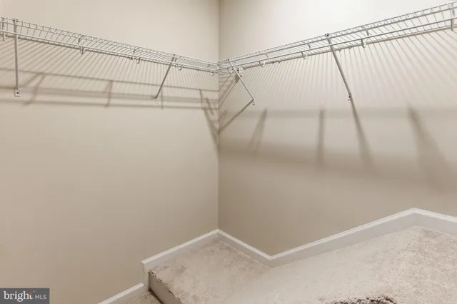 $1,995 | 410 18th Avenue, Ranson, WV 25438