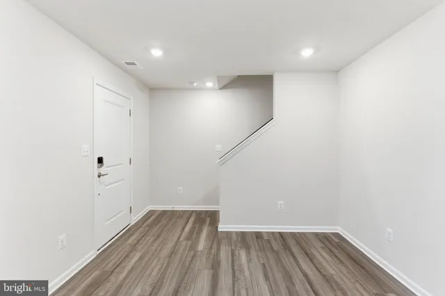 $1,995 | 410 18th Avenue, Ranson, WV 25438