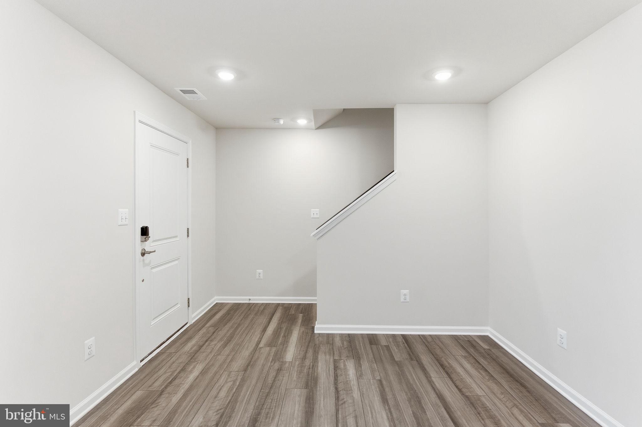 410 18th Avenue Ranson, WV 25438 - Photo 5 of 27