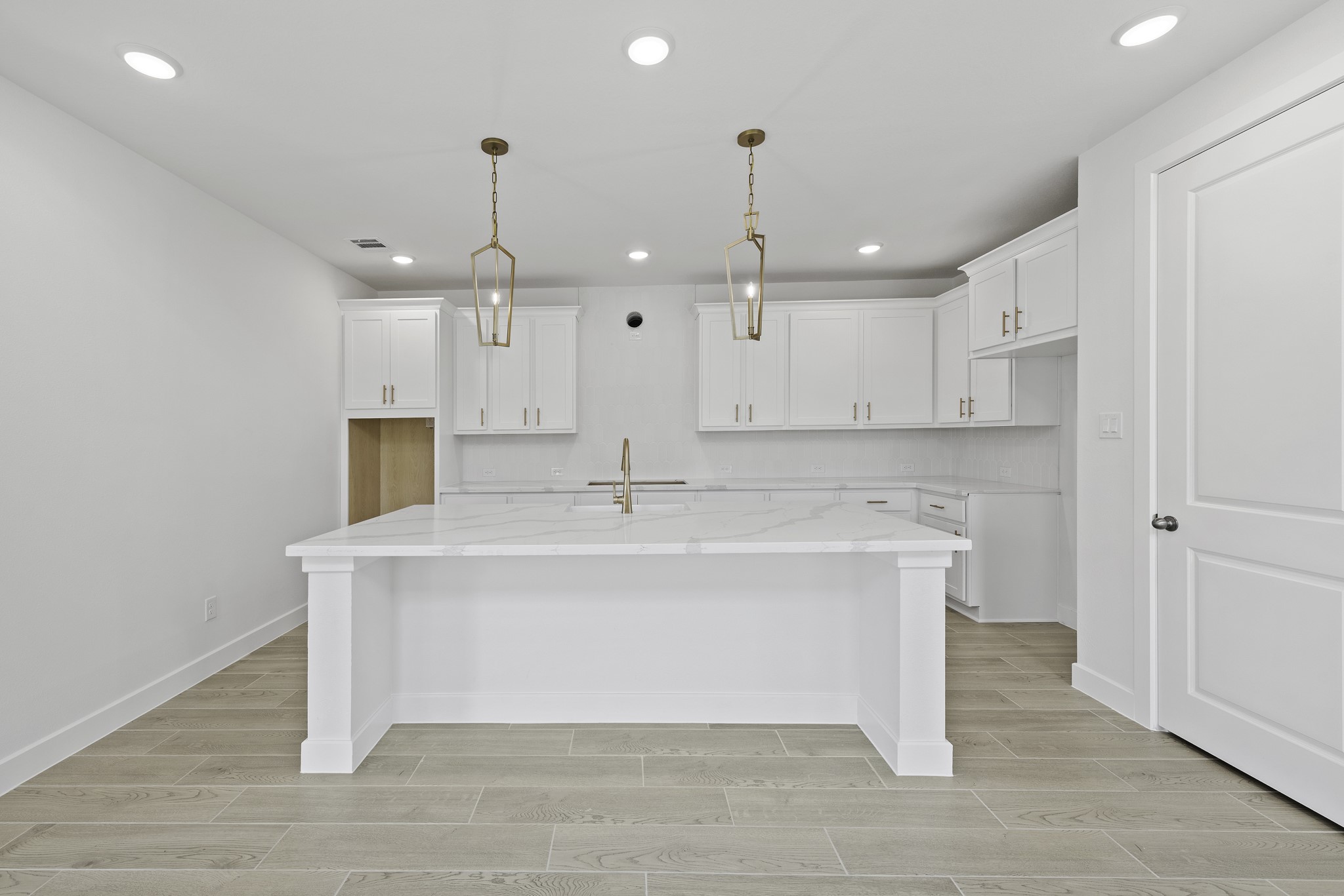 7803 Clover Gully Lane Katy, TX 77493 - Photo 6 of 25 Representative image. Features, selections and colors may vary.