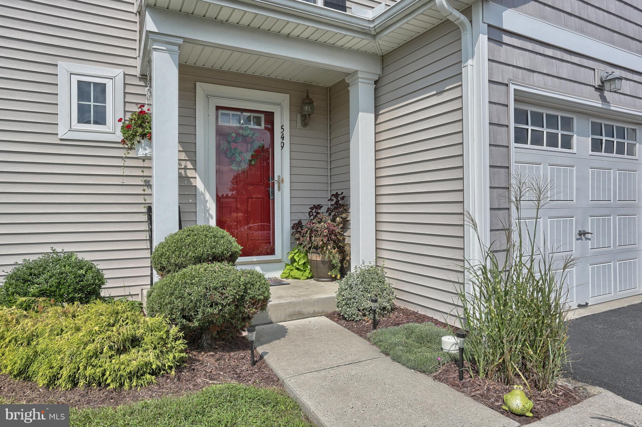 549 Fox Ridge Lane Lebanon, PA 17042 - Photo 2 of 42 Entry Freshly Painted Door
