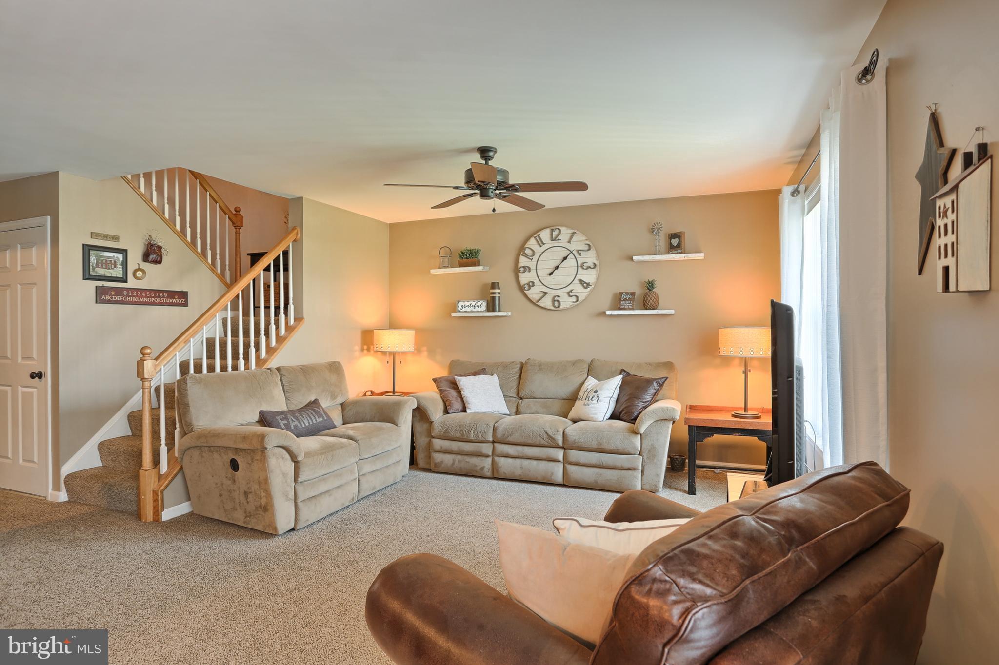 549 Fox Ridge Lane Lebanon, PA 17042 - Photo 21 of 42 Open Stair Case