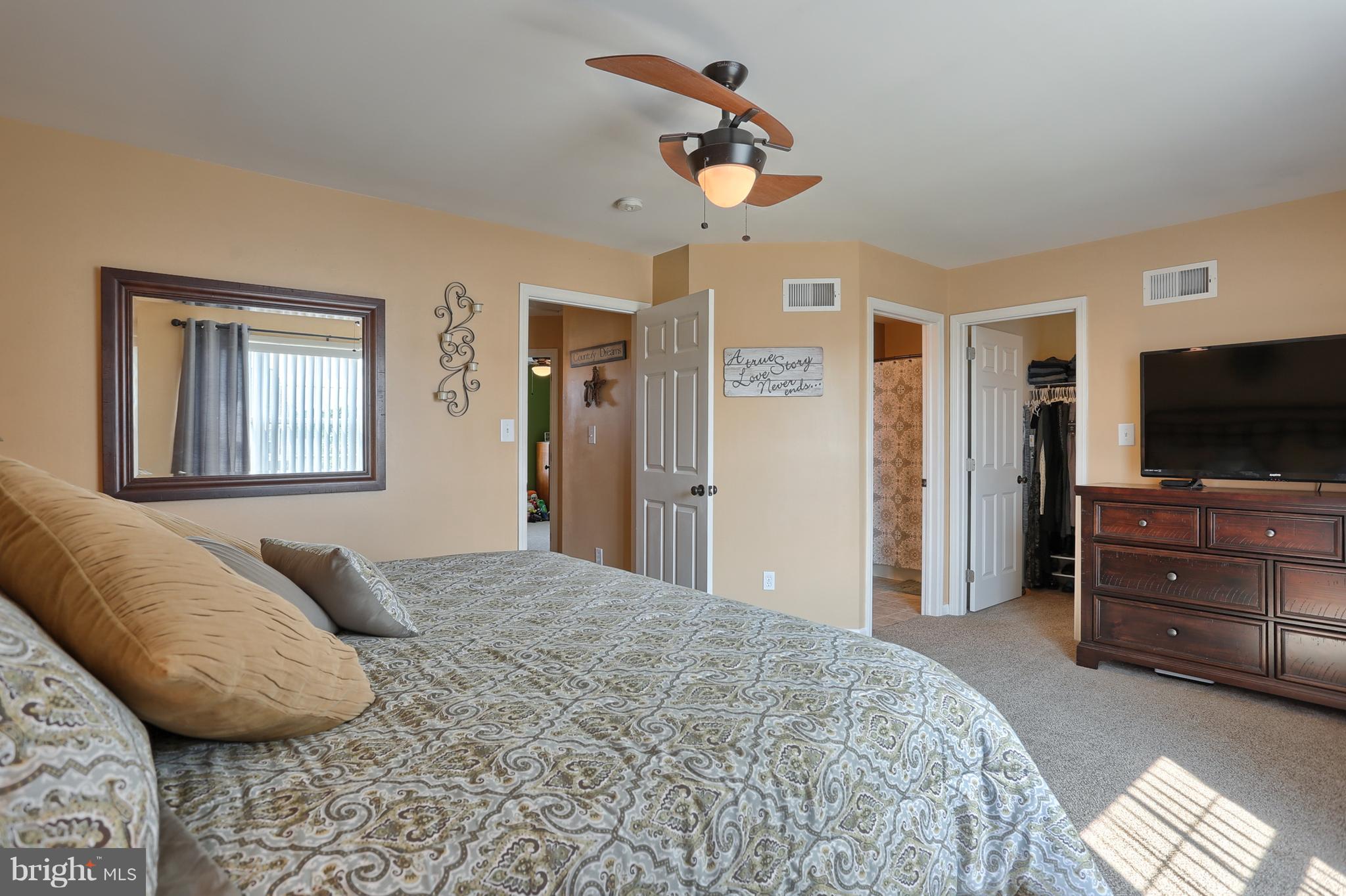 549 Fox Ridge Lane Lebanon, PA 17042 - Photo 25 of 42 MBR 2