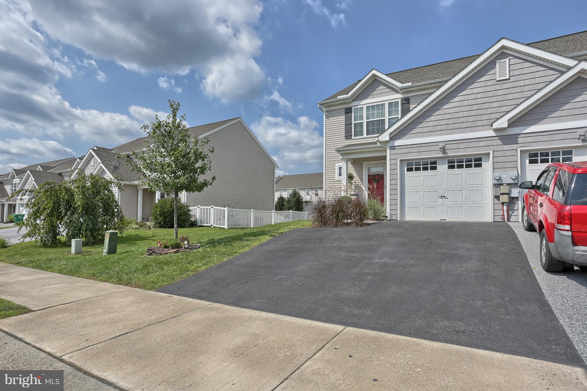 549 Fox Ridge Lane Lebanon, PA 17042 - Photo 6 of 42 Gallery Image 6