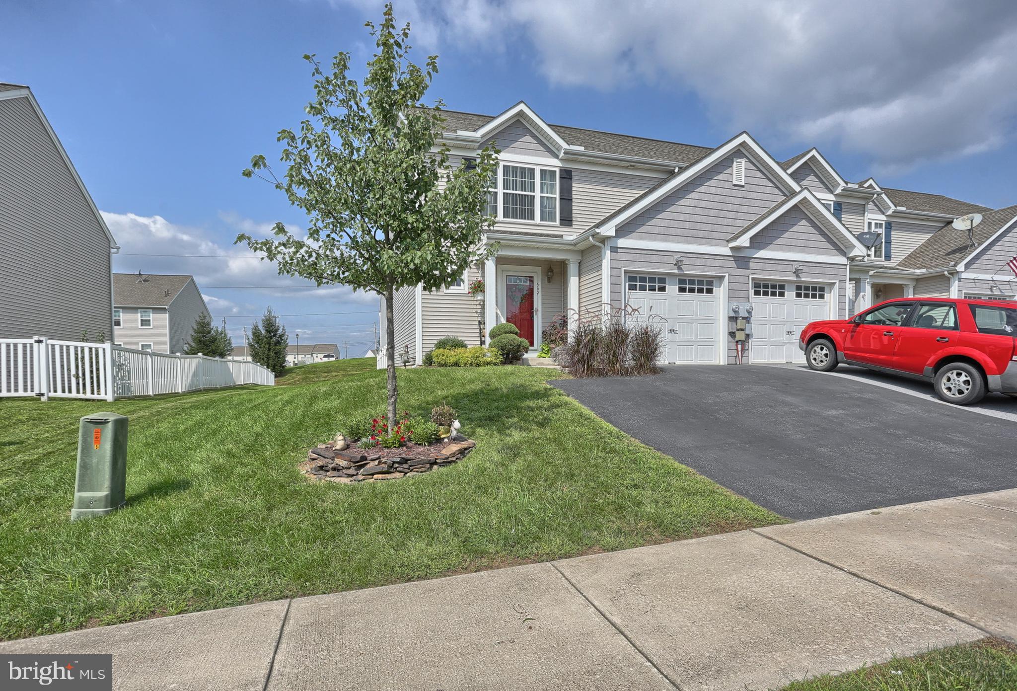 549 Fox Ridge Lane Lebanon, PA 17042 - Photo 7 of 42 Gallery Image 7