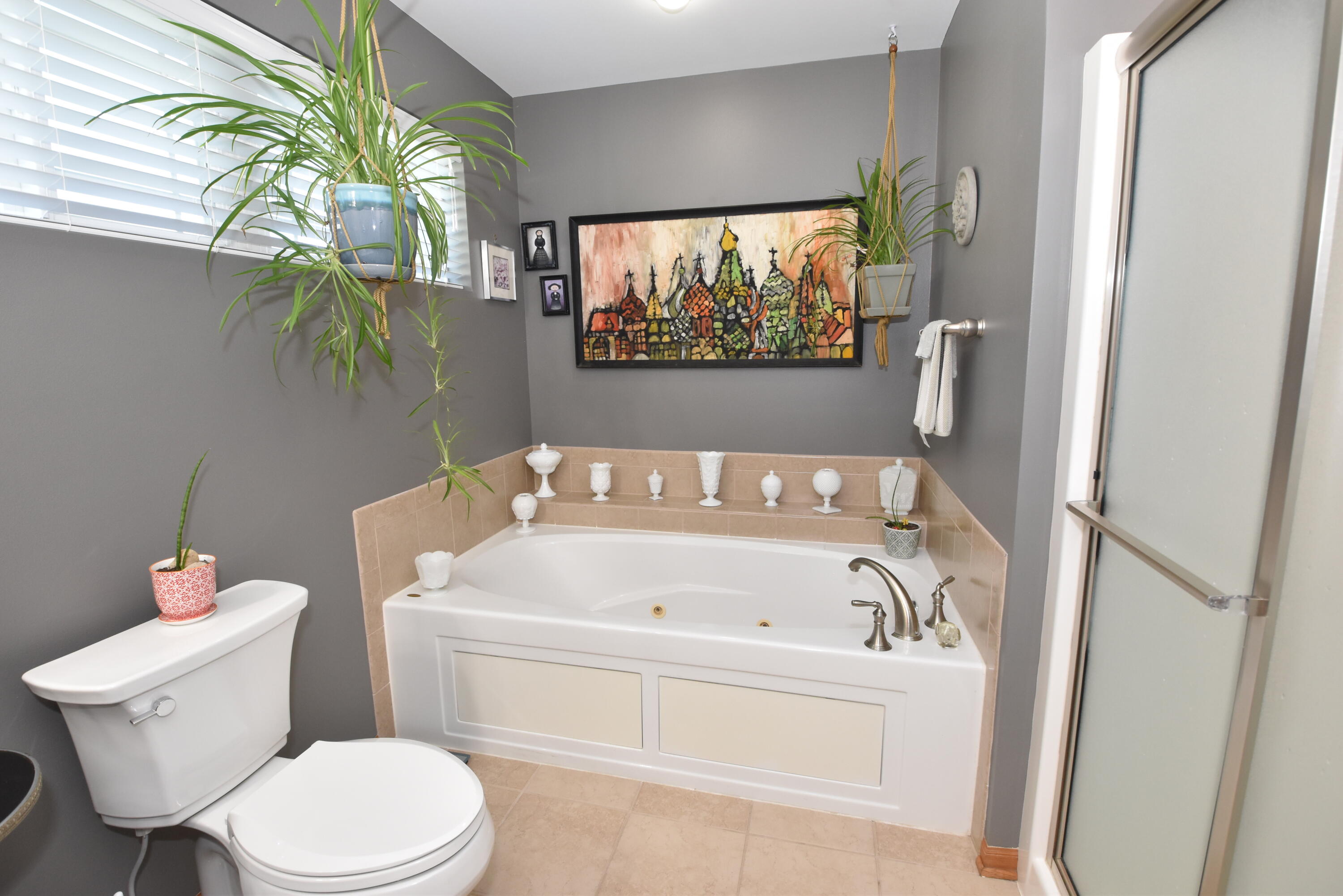 3326 Emmertsen Road Caledonia, WI 53406 - Photo 22 of 54 Master Bath