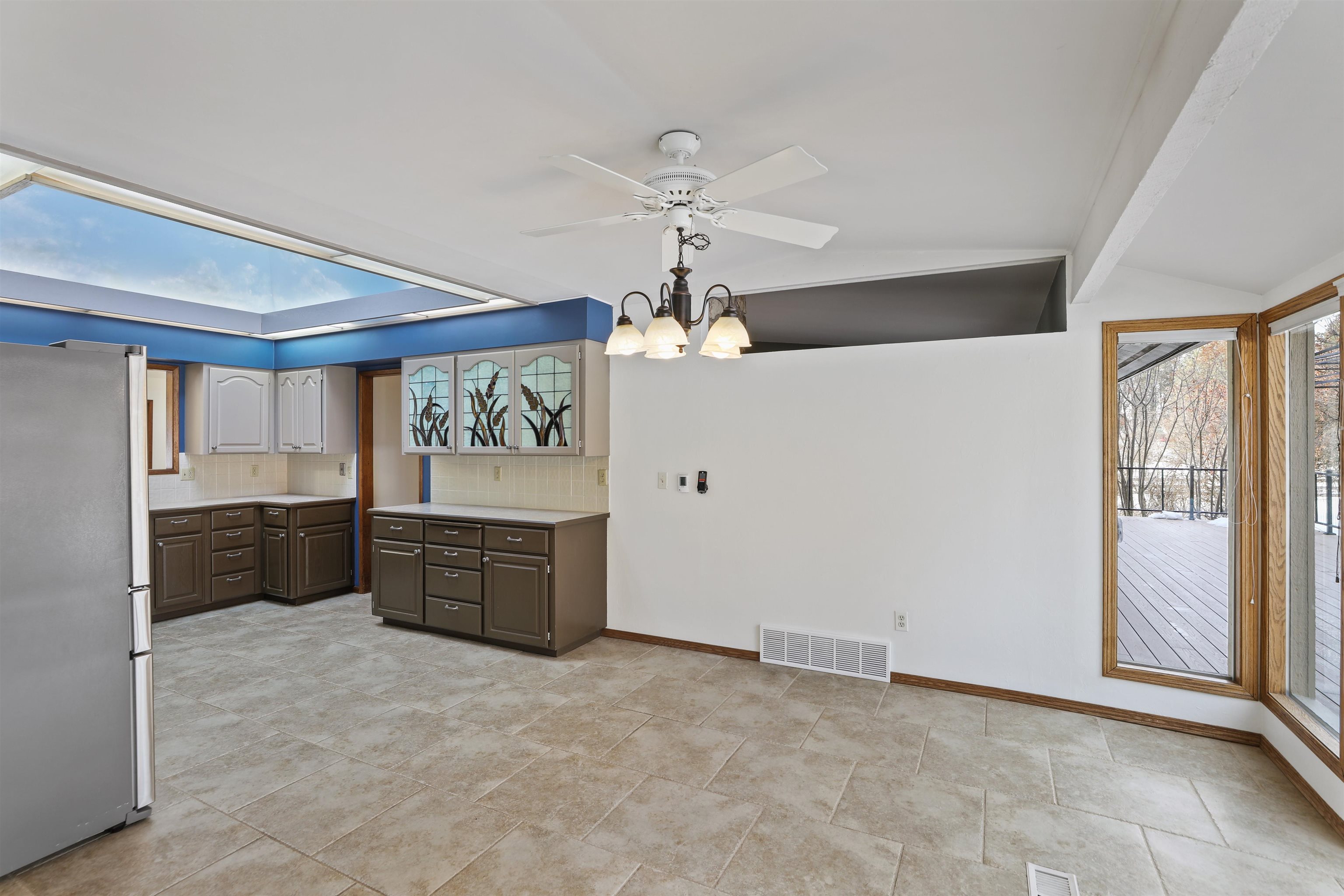 1212 West White Road Spokane, WA 99224 - Photo 12 of 45