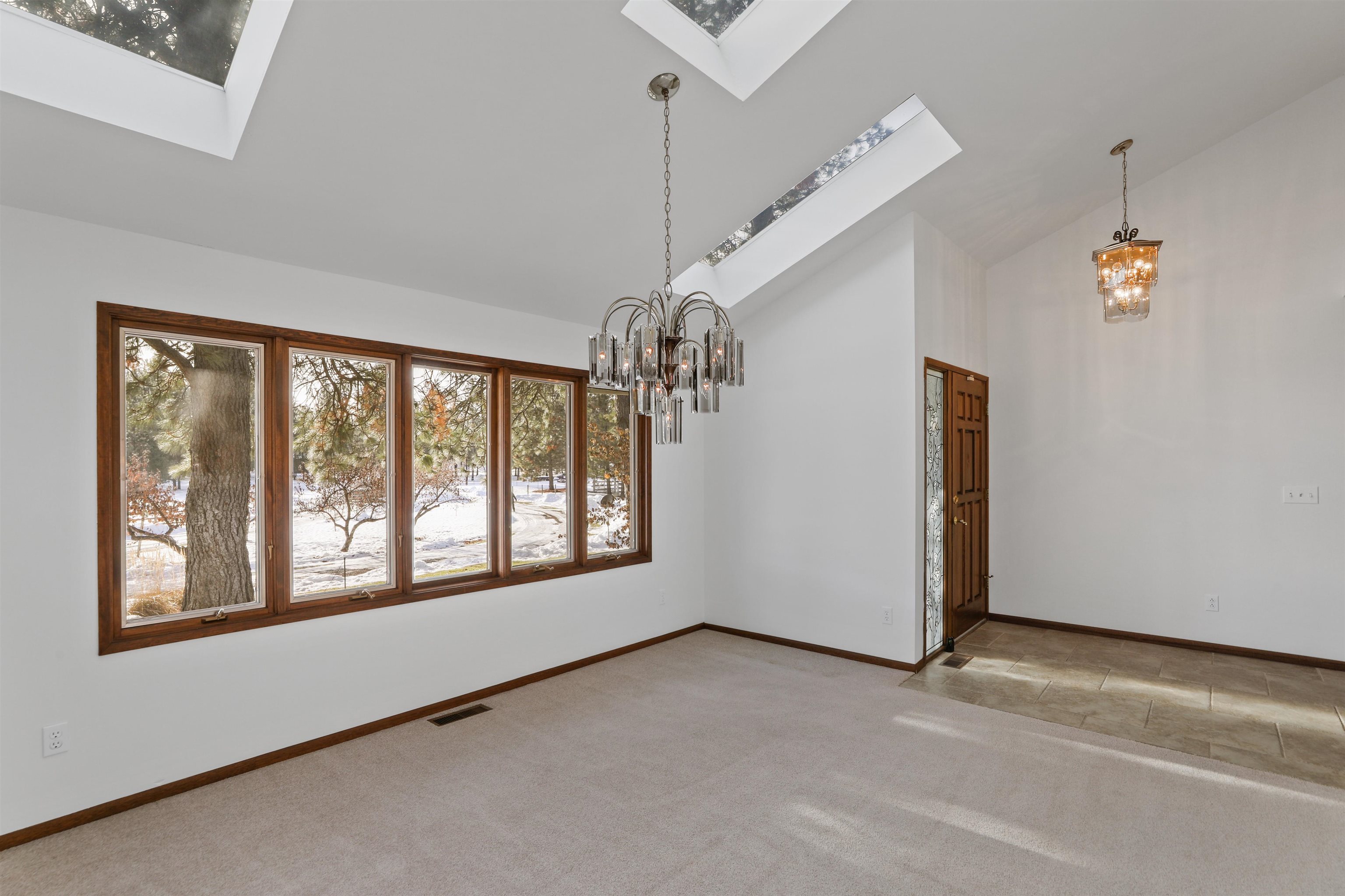 1212 West White Road Spokane, WA 99224 - Photo 9 of 45