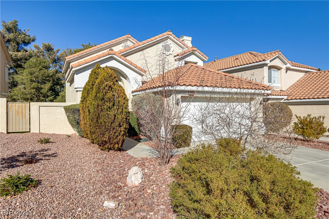 9604 Rancho Palmas Drive Las Vegas, NV 89117 - Photo 2 of 52