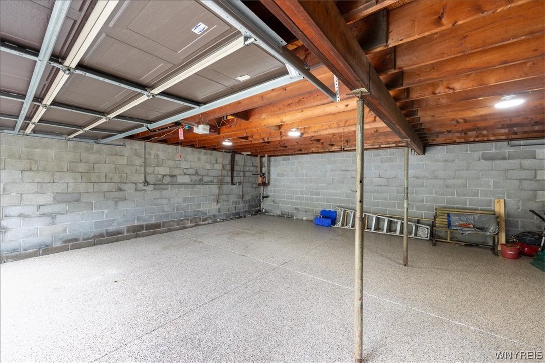 1273 Ransom Road Lancaster, NY 14086 - Photo 28 of 32