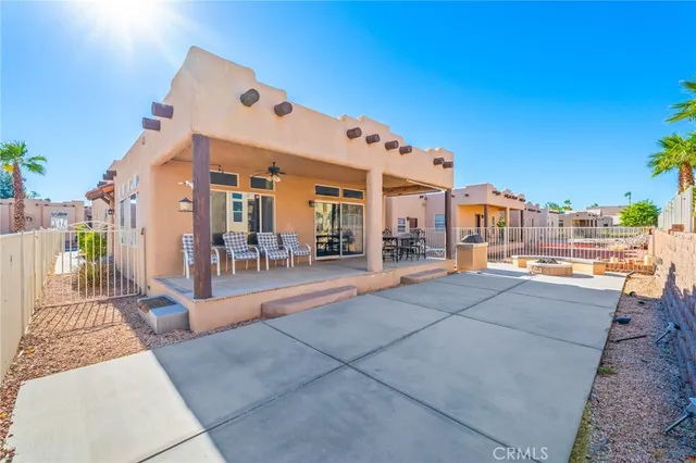 a view of outdoor space yard and dining space