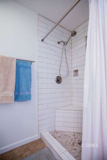 737 Peg Street Ridgecrest, CA 93555 - Photo 28 of 43 a bathroom with a shower
