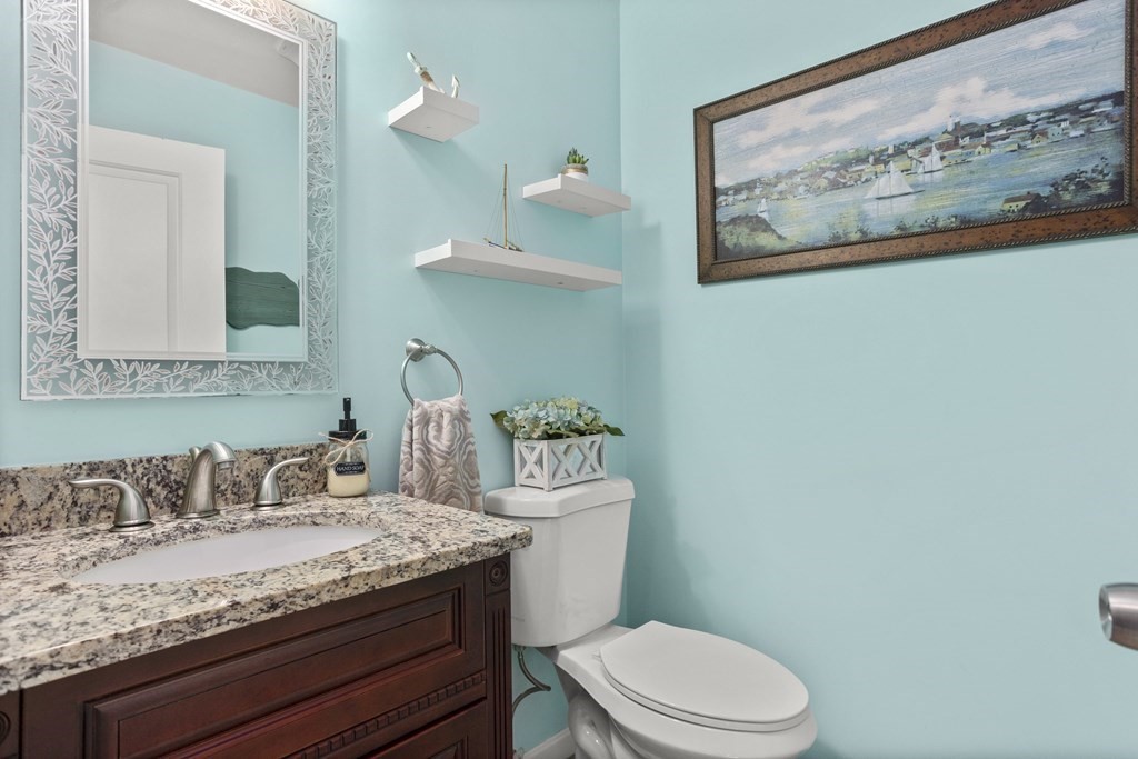 9 Birch Road Freetown, MA 02702 - Photo 15 of 42