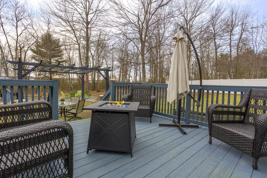9 Birch Road Freetown, MA 02702 - Photo 34 of 42