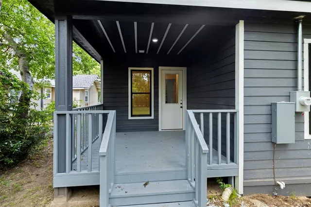 $279,999 | 1008 West Walker Street, Denison, TX 75020