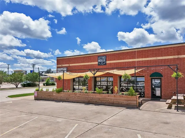 $279,999 | 1008 West Walker Street, Denison, TX 75020