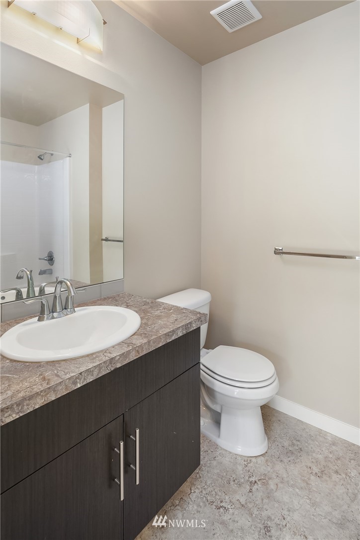 315 Anacortes Place Northeast Renton, WA 98059 - Photo 19 of 23 Gallery Image 19