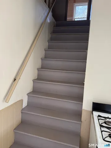 $2,095 | Undisclosed Address, Norwich, CT 06360