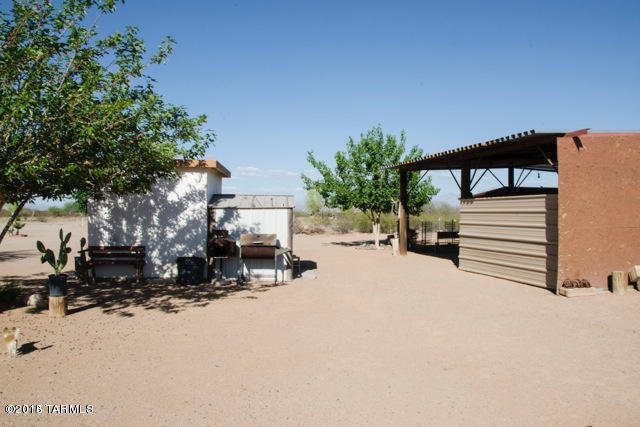 18225 West Avra Valley Road Marana, AZ 85653 - Photo 16 of 19