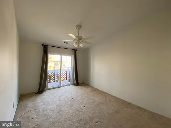 $2,350 | 12944 Grays Pointe Road, Unit 12944C, Fairfax, VA 22033
