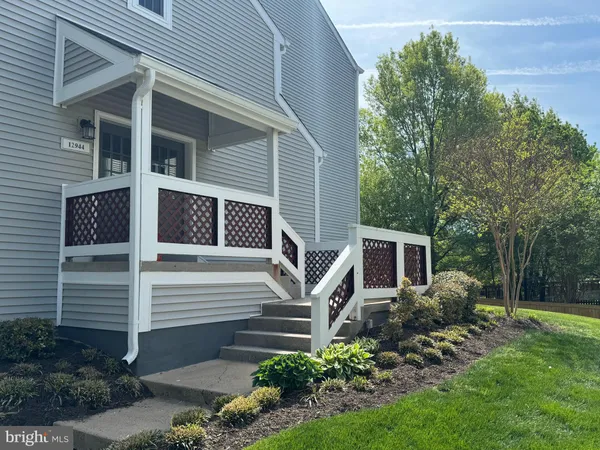 $2,350 | 12944 Grays Pointe Road, Unit 12944C, Fairfax, VA 22033