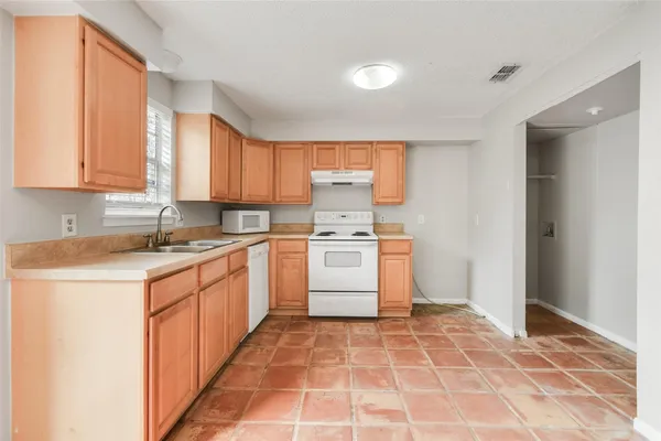 $314,900 | 110 Old English Court, Jupiter, FL 33458