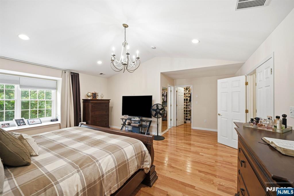 75 Spring Hill Circle Wayne, NJ 07470 - Photo 16 of 25