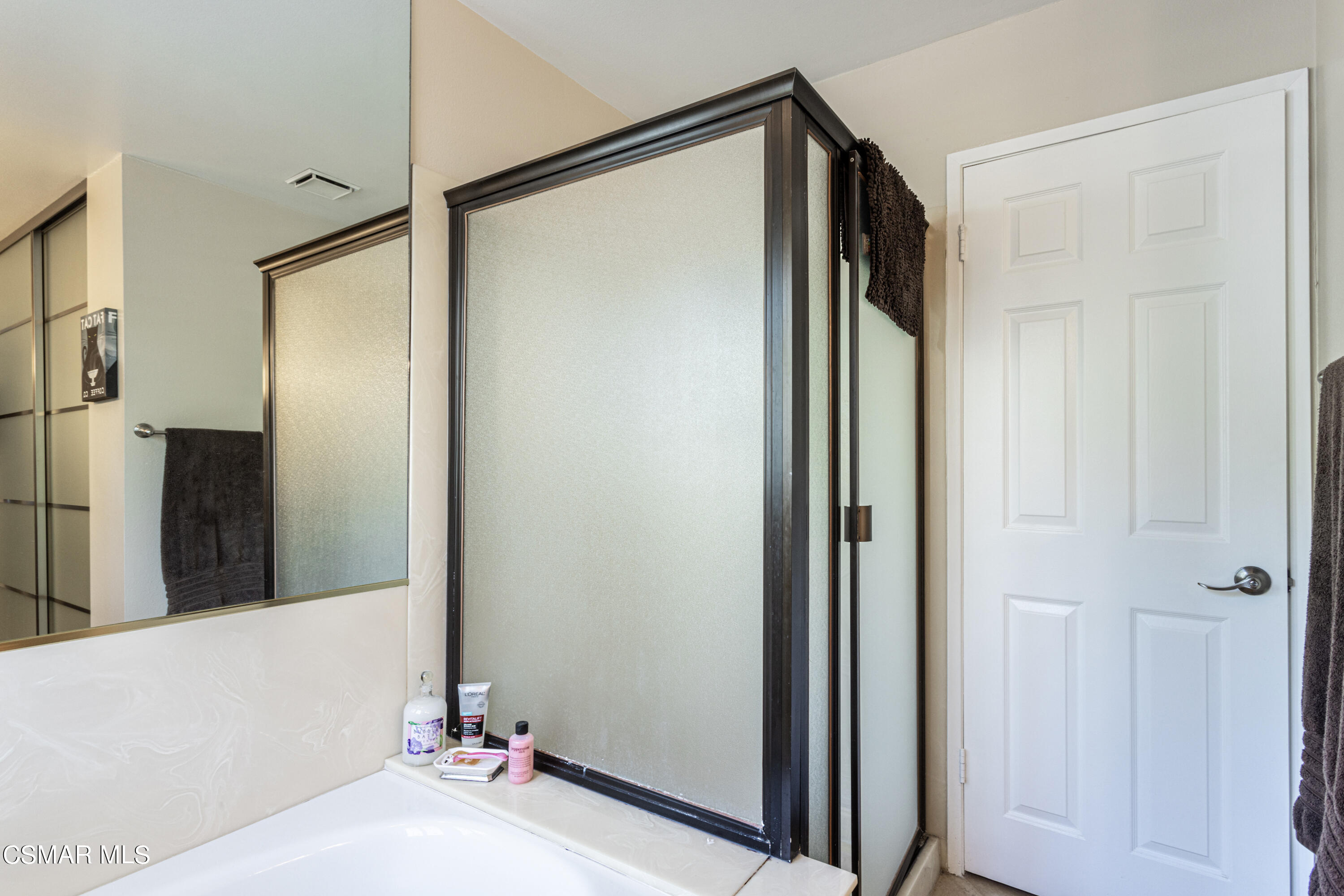 532 Fresh Meadows Road Simi Valley, CA 93065 - Photo 18 of 26 FreshMeadows21