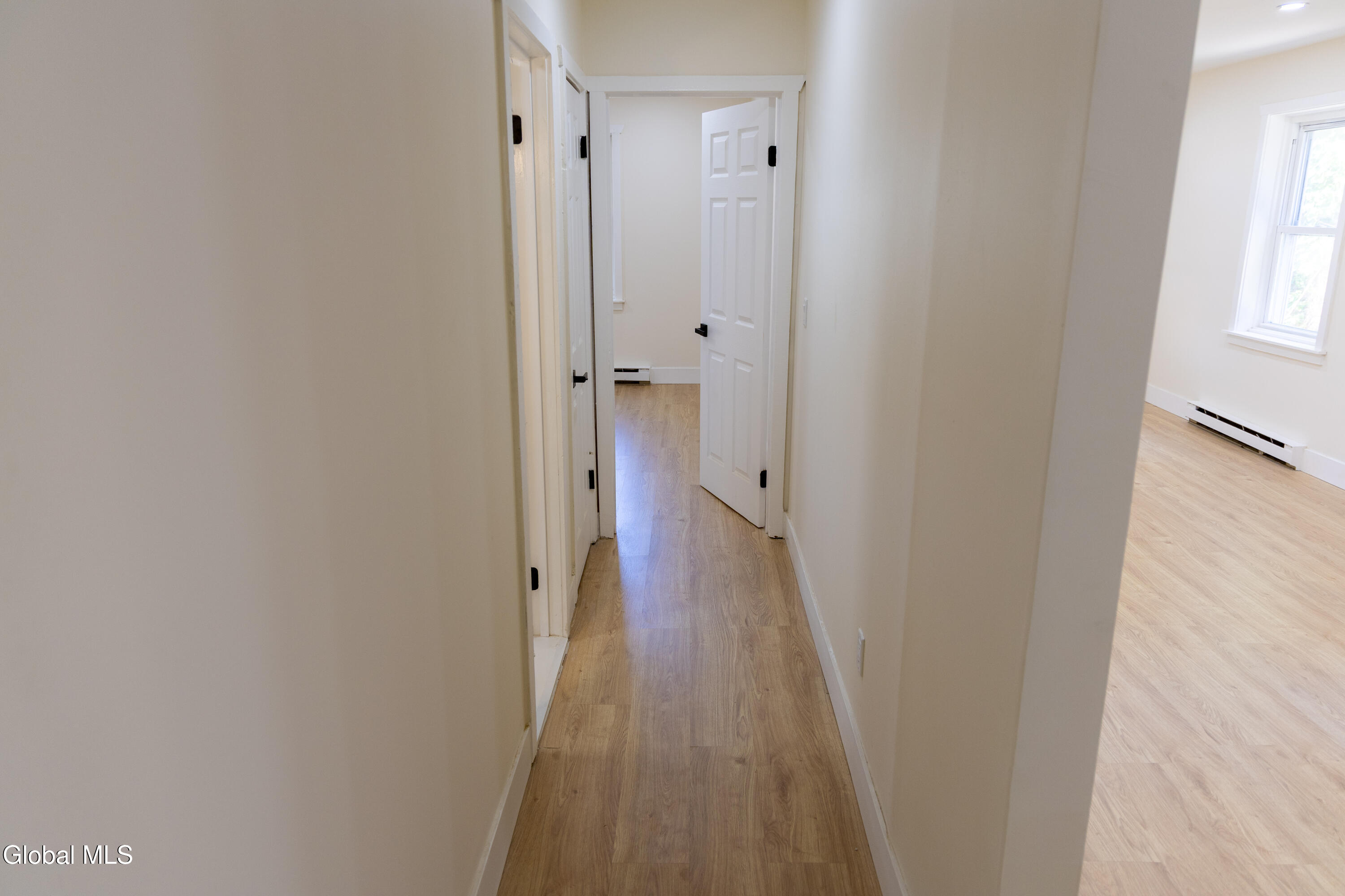 11 Jefferson Street, Unit 1B Schenectady, NY 12305 - Photo 14 of 18 1B-9