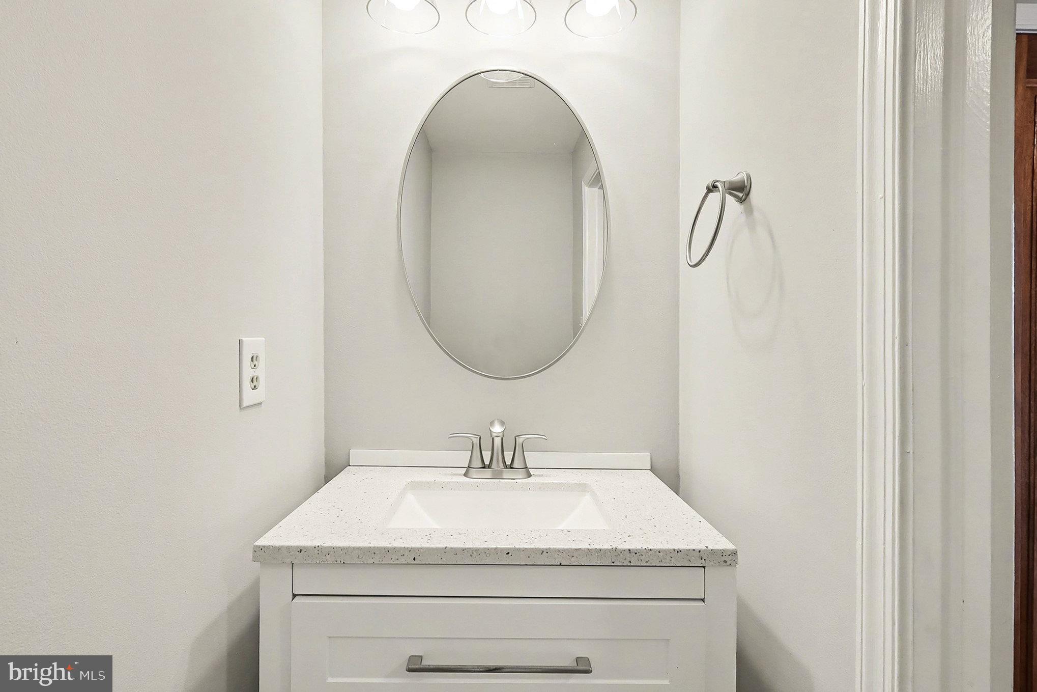 5819 Stone Ridge Drive Centreville, VA 20120 - Photo 5 of 41 Powder room, main level.